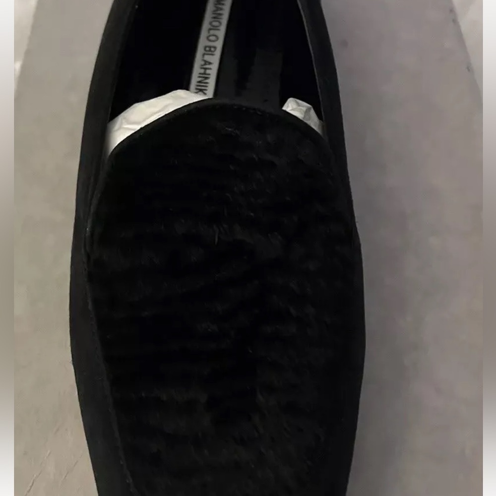Manolo Blahnik Arturo Suede Flats Size 39 Authentic NWB